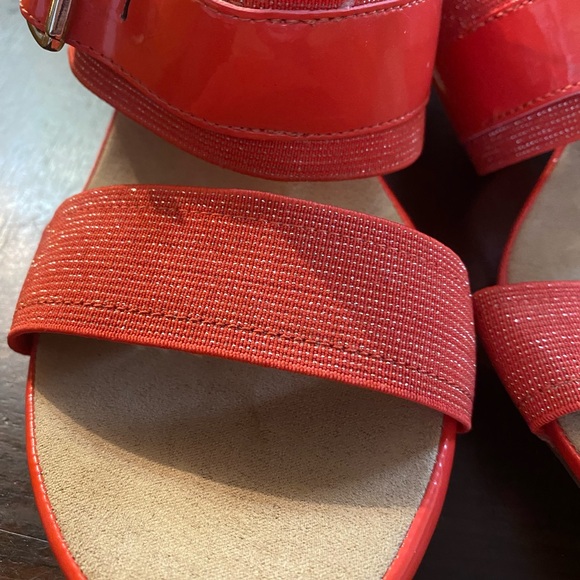 ANNE AK KLEIN ladies sandals  
 Size 9 - Picture 3 of 11